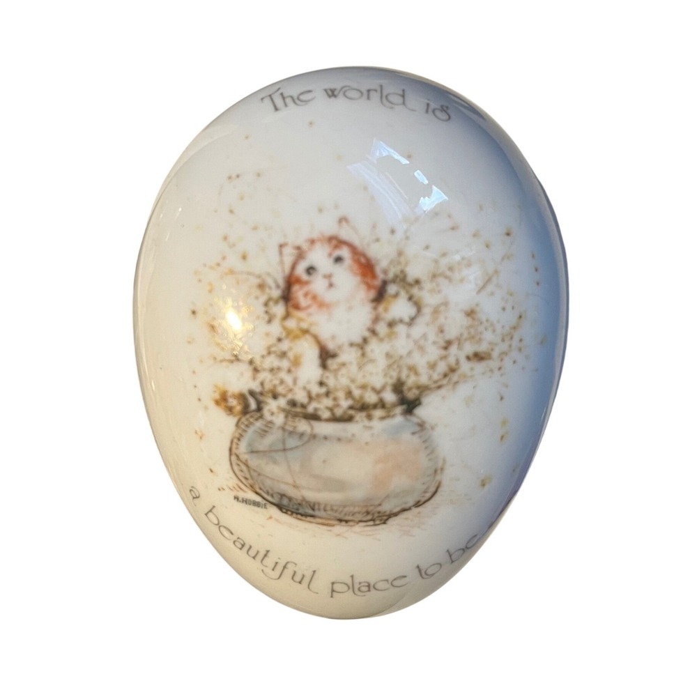 Vintage Holly Hobbie Porcelain Egg Shaped Trinket Box Kitten Cat Beautiful Place